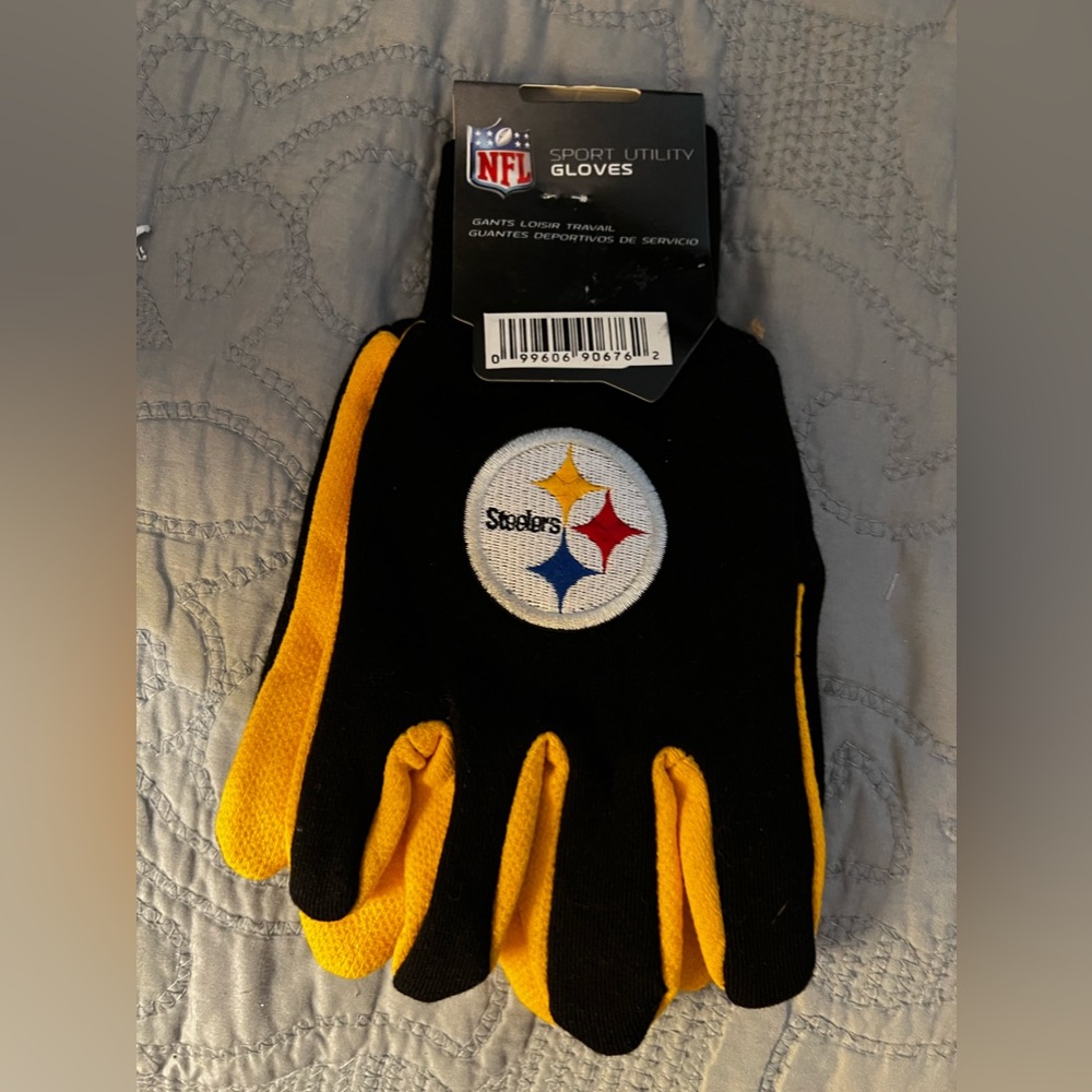 NFL Licensed Pittsburgh Steelers Fleece Gloves